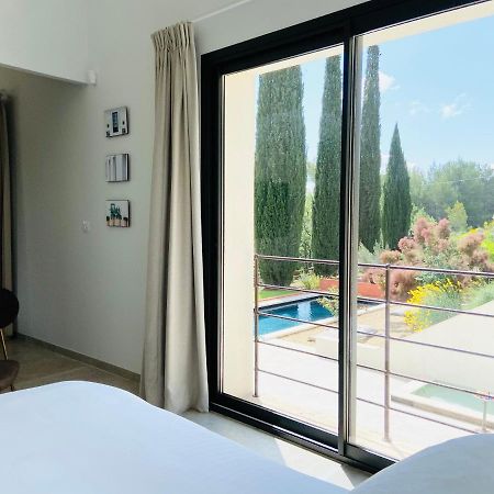 Le Clos Celine Flayosc Buitenkant foto