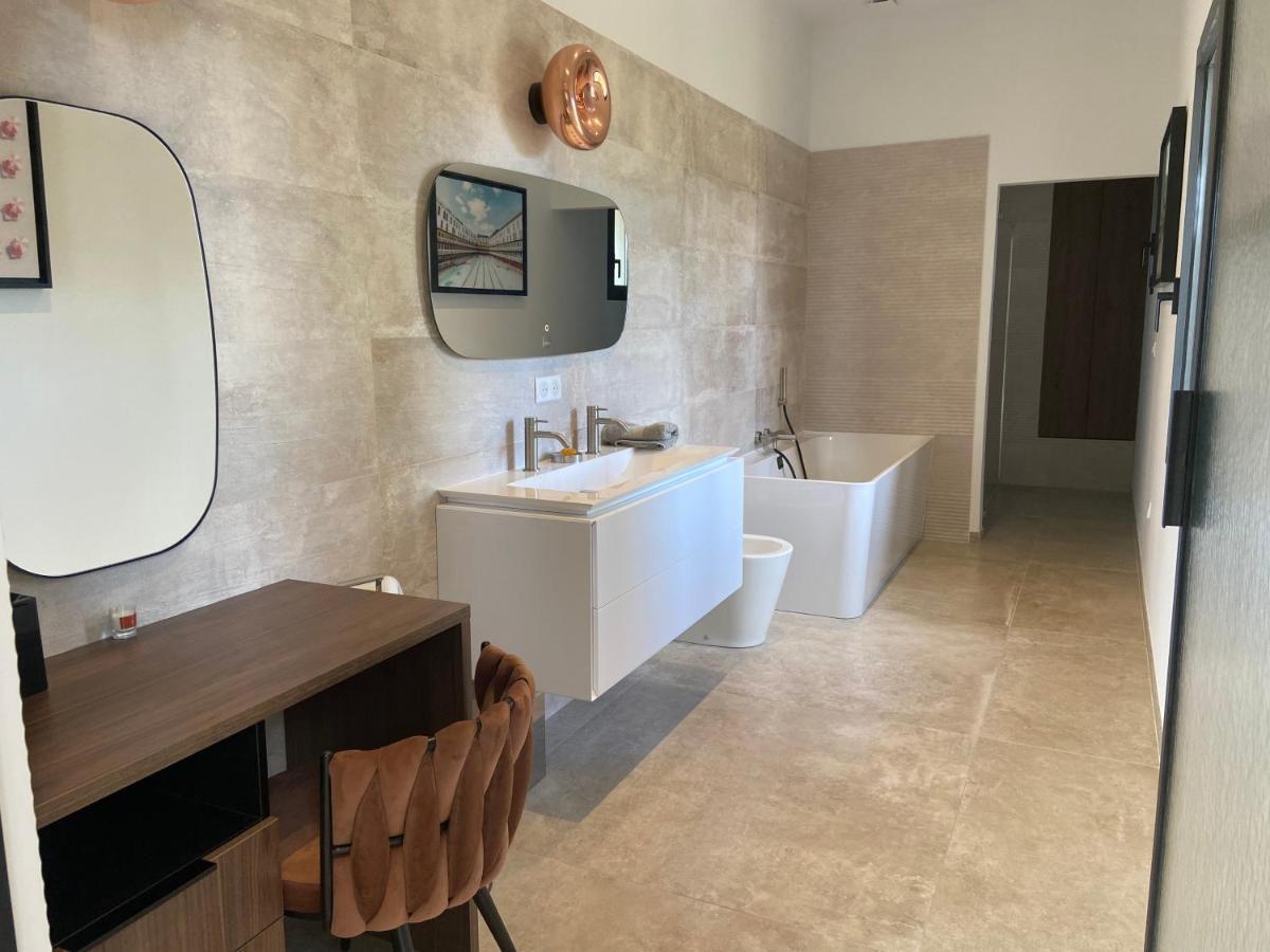 Le Clos Celine Flayosc Buitenkant foto